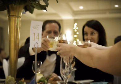 Zamolili su me da sjednem u drugi red — a onda je jedna rečenica promijenila cijelu večer