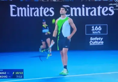 Alcaraz nadomak titule: Španac vodi protiv Đokovića nakon tri seta u finalu Australian Opena Alcaraz nadomak titule: Španac vodi protiv Đokovića nakon tri seta u finalu Australian Opena