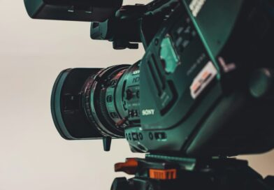 Kraj jedne ere na Radio Beogradu 202: RTS ukida emisiju Ode ponedeljak, oglasio se Dejan Cukić Kraj jedne ere na Radio Beogradu 202: RTS ukida emisiju Ode ponedeljak, oglasio se Dejan Cukić