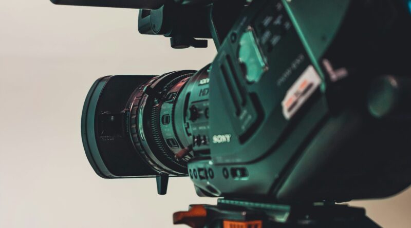 Kraj jedne ere na Radio Beogradu 202: RTS ukida emisiju Ode ponedeljak, oglasio se Dejan Cukić Kraj jedne ere na Radio Beogradu 202: RTS ukida emisiju Ode ponedeljak, oglasio se Dejan Cukić