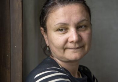 Nakon smrti sina djevojčica je tvrdila da ga viđa na prozoru: Istina koju je porodica skrivala godinama promijenila im je živote