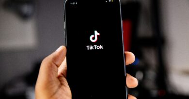 Nestanak novca s TikTok profila izazvao pažnju javnosti: Slučaj Fikreta Hadžića pod istragom