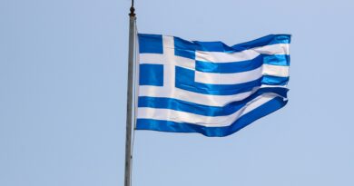 Grčka ponovila svoj stav o Kosovu i podržala evropski put Srbije