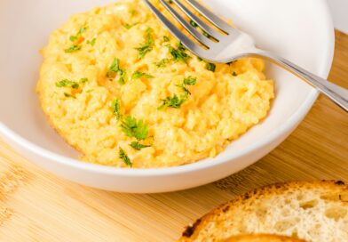 Bijela nit u jajetu vas je uplašila? Evo šta ona zapravo znači i zašto je znak svježine
