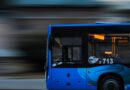 Mladić je odbio pomoći starijoj putnici u autobusu, a njegov postupak izazvao je brojne reakcije