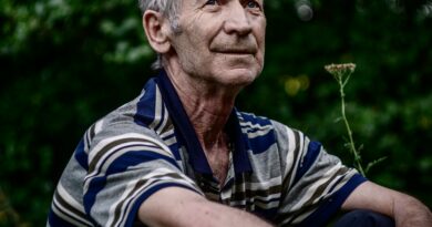 Devet godina dobrote preko ograde: priča o komšiji, tajni i nasledstvu koje je promenilo jedan život