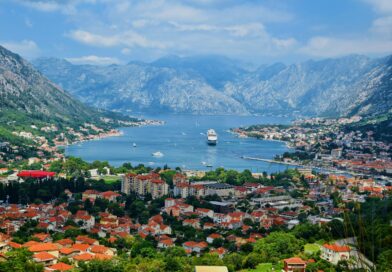 Cijene ljetovanja u Crnoj Gori iznenadile mnoge turiste: Evo koliko danas koštaju hrana, smještaj i odmor