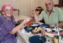 Suprug je 35 godina insistirao da svake večeri piju iz iste boce: Tek nakon njegove smrti odlučila je da otkrije tajnu